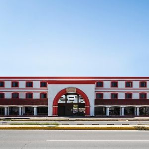 Oyo Hotel Real Del Sur, Estadio Chihuahua